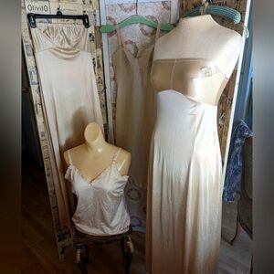 Vintage Lot of 4 Slips 2 Strapless NOS 32B Nude Barbizon and Cami